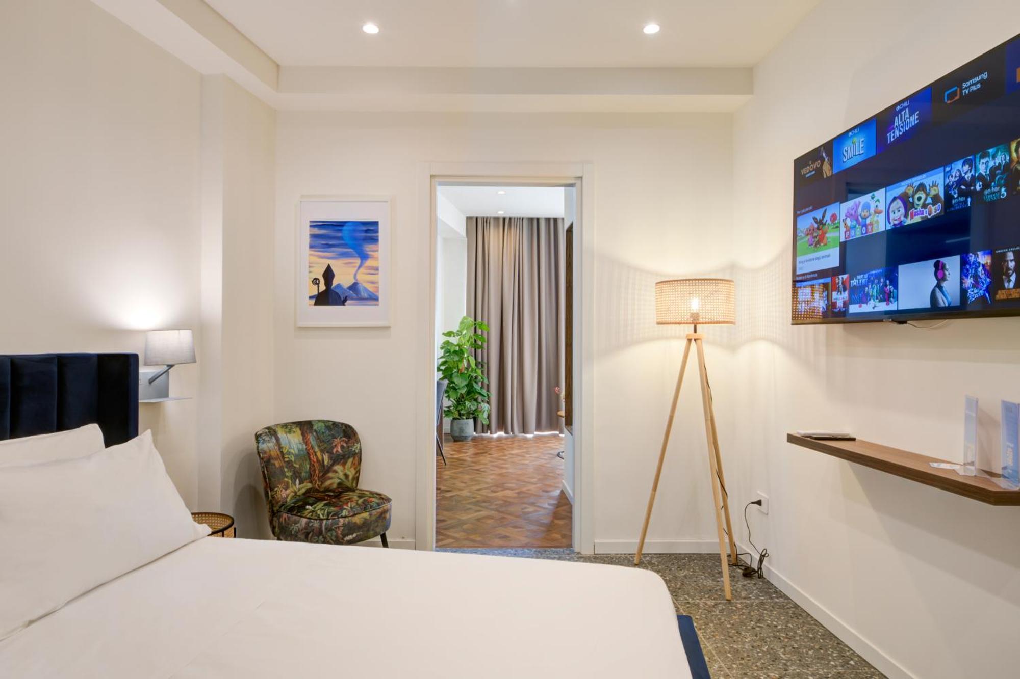 Well Suites - Piazza Dei Martiri Napoli Dış mekan fotoğraf
