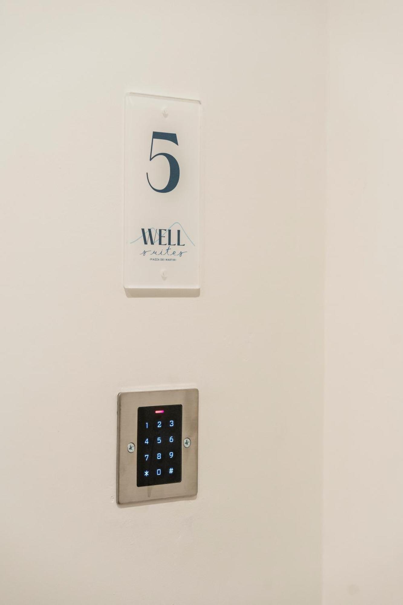 Well Suites - Piazza Dei Martiri Napoli Dış mekan fotoğraf