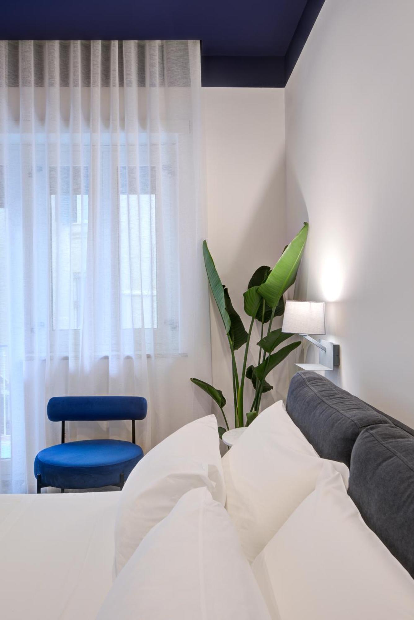 Well Suites - Piazza Dei Martiri Napoli Dış mekan fotoğraf