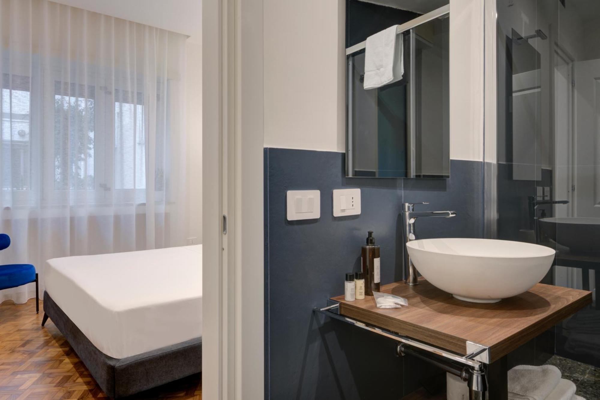 Well Suites - Piazza Dei Martiri Napoli Dış mekan fotoğraf