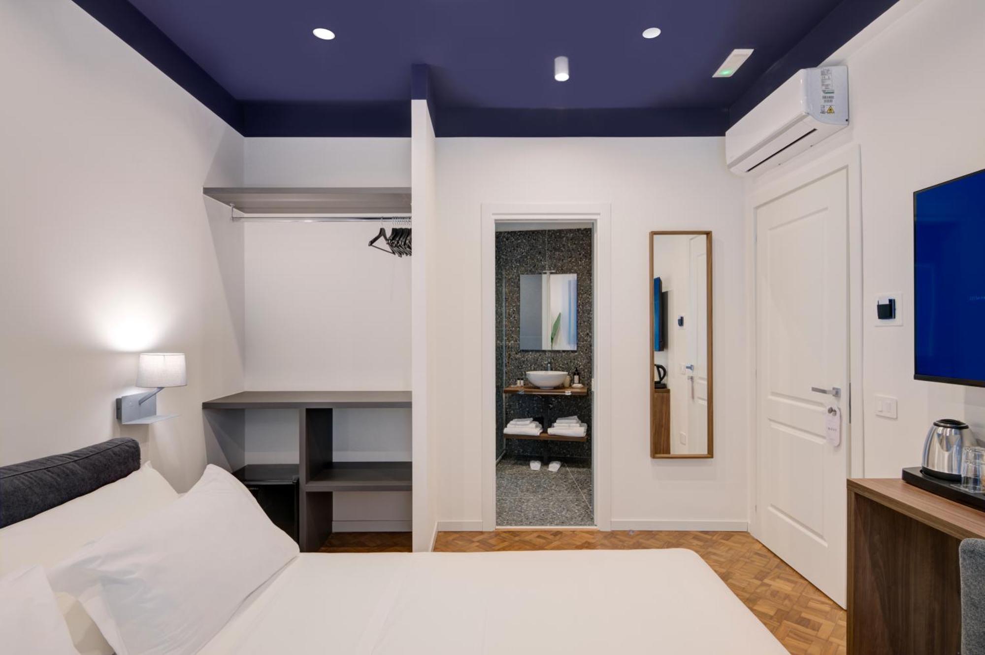 Well Suites - Piazza Dei Martiri Napoli Dış mekan fotoğraf